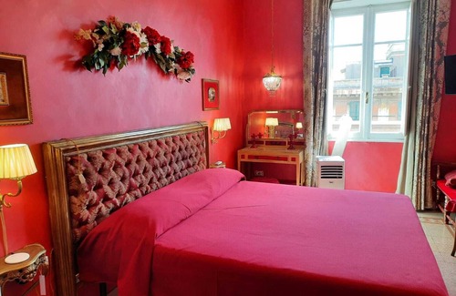 Monti Apartment | VACATIONS IN THE HEART OF ROME COLOSSEUM