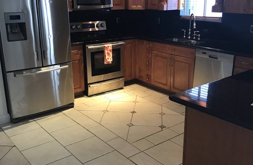 Hialeah Gardens House | Vacations1