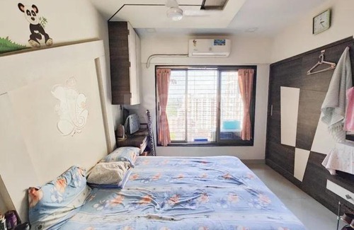 Vadodara Bed & Breakfast | Vadodara Staying with Family