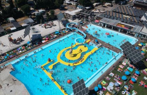 Opglabbeek Other | Vakantiepark Wilhelm Tell Superieur Chalet