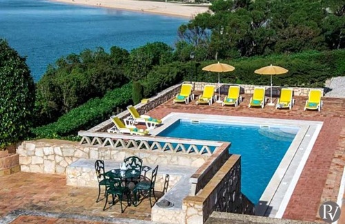 Ferragudo Villa | Vale da Canada Villa Sleeps 18 Pool WiFi