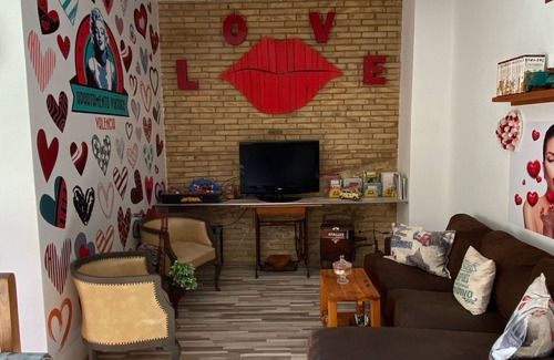 Extramurs Apartment | Valencia vintage apartment