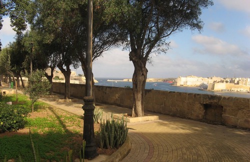 Floriana Apartment | Valletta Gateway Maisonette