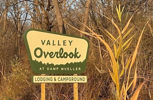 Cuyahoga Falls RV Rental | Valley Overlook, in heart of Cuyahoga Valley National Park - Glamping Tent S1