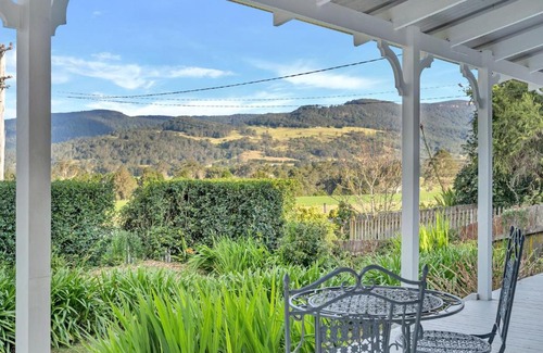 Barrengarry House | Valley View Cottage