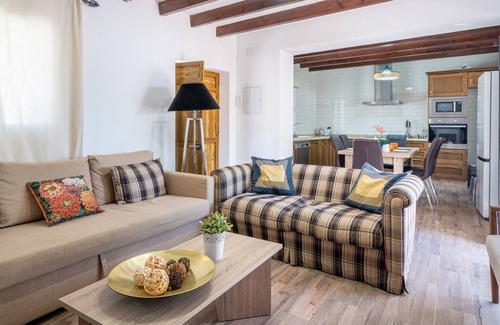 El Chorro Villa | Valley View El Chorro by Ruralidays