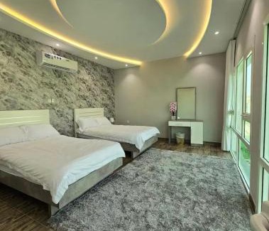 Ras Al Khaimah Ski Chalet | Valley View farm