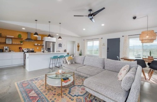 Twentynine Palms House | Valley View House- hot tub, cowboy pool, fire pitnn