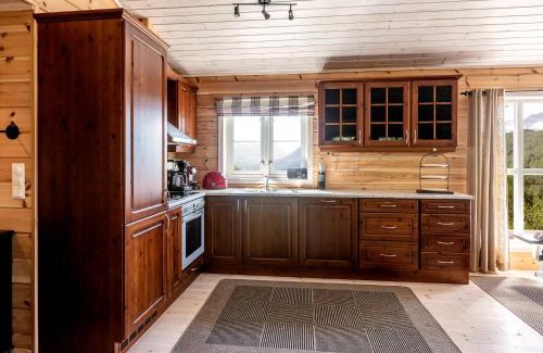 Møre og Romsdal House | Valley View