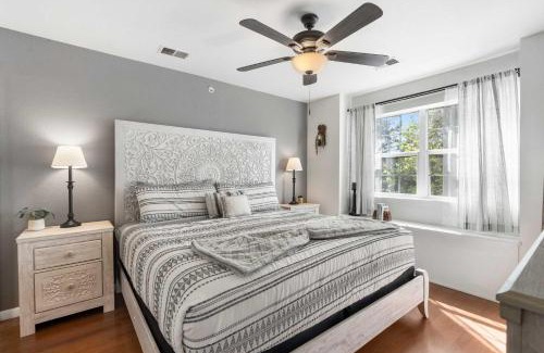 Branson House | Valley View Treehouse - Holiday Hills Branson - Golf Resort & Outdoor Pools