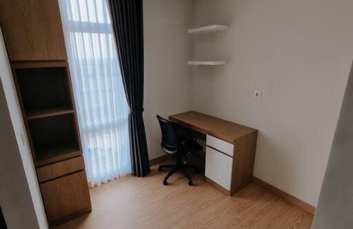 Cikarang Apartment | Vasanta Innopark Apartement, 1 bedroom with infinity pool, gym & Onsen