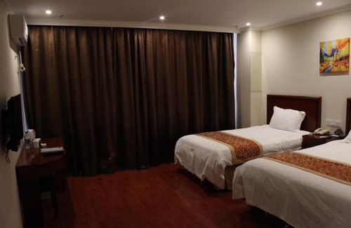 Luyang Qu Hotel | Vatica Hefei Silihe Road wen One hundred street Hotel