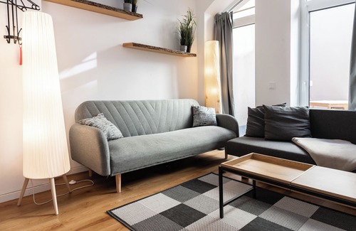 Leipziger Vorstadt Apartment | Vaulted apartment with terrace in Dresden Neustadt Your stylish temporary home