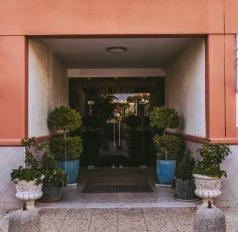 Portimao Apartment | Vaumar Pool & Beach Apartment (500m beach)