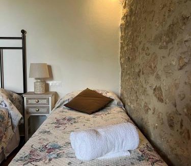 Colle di Val d'Elsa Apartment | Vecchio Ciliegio - Casale Toscano tra Firenze e Siena