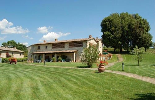 Sant'Appiano Apartment | Vecchio Fienile Apartments - Paglia