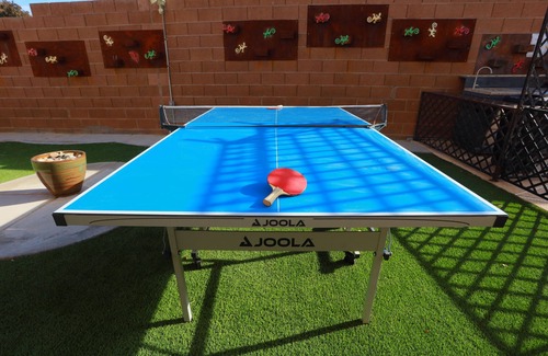 MacDonald Ranch Villa | vegas hacienda, 5B free heated pool+spa, 15 mins to Strip