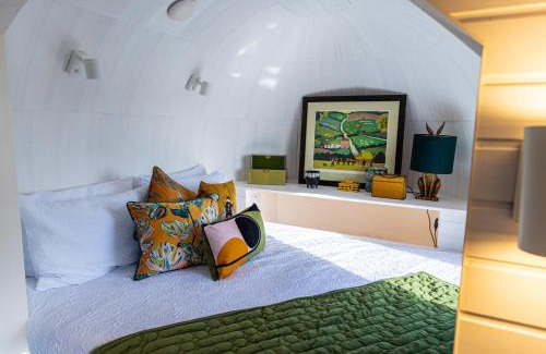 Arnold House | Veiko - Mayflower Meadow