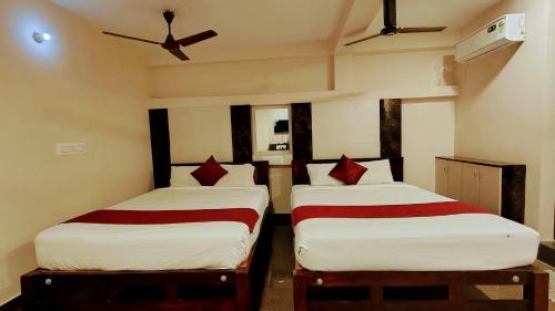 Thanjavur Hotel | Vel Residency -Big Temple Road