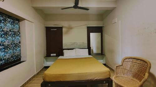 Thanjavur Hotel | Vel Residency -Big Temple Road