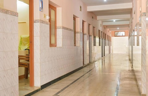 Palani Hotel | VEL VEL GUEST HOUSE