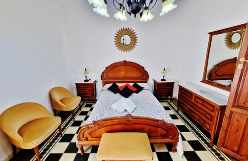 Pinos del Valle House | Velez Nazari Casa Molina