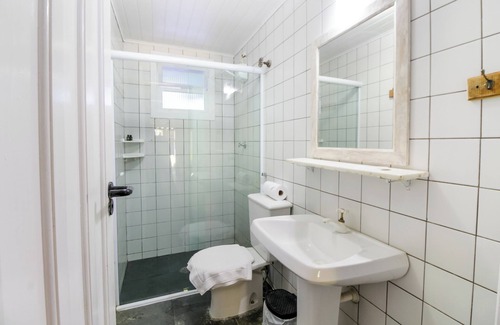 Barra Velha Hotel | VELINN Caravela Pousada Ilhabela