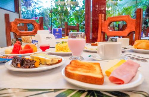 Portinho Hotel | VELINN Feiticeira Praia Hotel