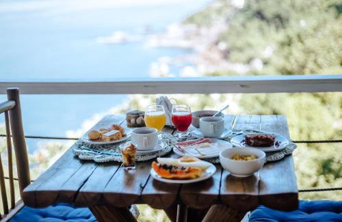 Praia de Borrifos Hotel | VELINN Pousada 8 Ilhas