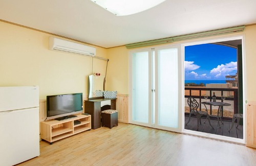 Taean Condo | Vellise Pension