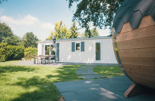Voorthuizen Ski Chalet | Veluwe lodge for four people with private sauna
