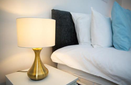 Hoddesdon Apartment | Velvet 1-bedroom apartment, Clockhouse, Hoddesdon