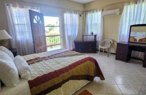 Rodney Bay Apartment | Venance Grand Yer apt 2 Enjoys Sea Views in Rodney Heights