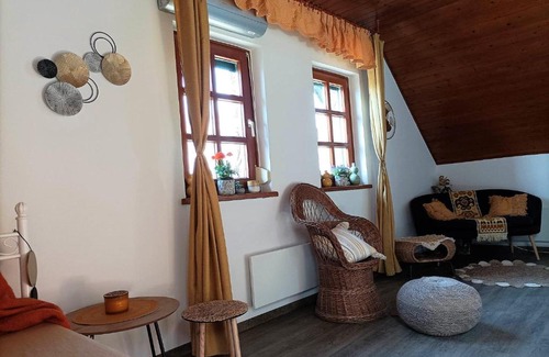 Lakitelek House | Vendégház a Csabay Kúriához
