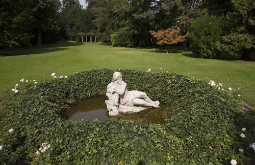 Este House | Venetian Villa fully staffed with private pool, tennis court in 3 hectar garden