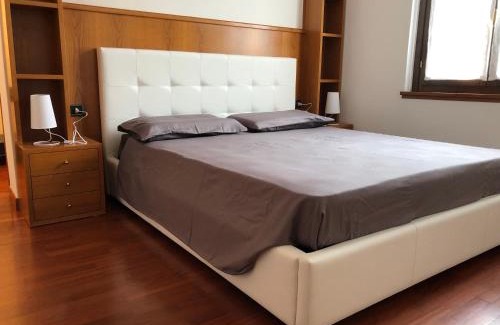 Sarnico Apartment | Veneto Civico 17