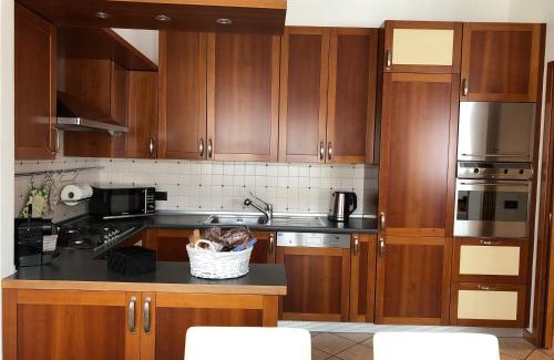 Sarnico Apartment | Veneto Civico 17
