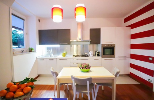 Casier Villa | VENICE 20min VILLA POOL AIR C. Wi-Fi PARK SAUNA on 1 Floor