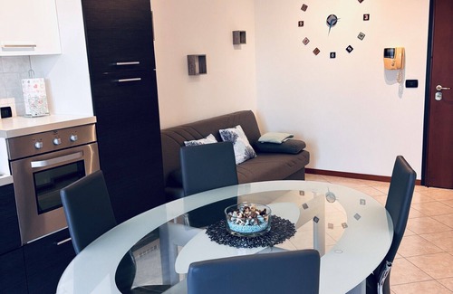 San Liberale Apartment | Venice Home perfect for Venice Airport free parking