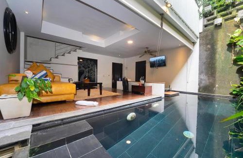 Kartika Plaza Villa | Venus- 1br pvt pool villa in kuta By iLys Collection