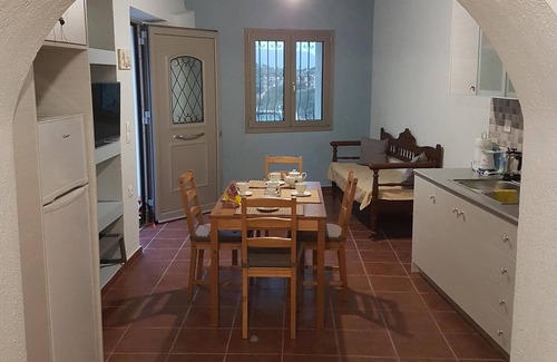 Elounda House | "VERANDA" TRADITIONAL MAISONETTE IN KATO CHORIO , ELOUNDA