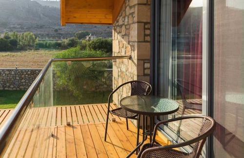 Lardos Villa | Verano Villa 2BR Private Pool Near Beach