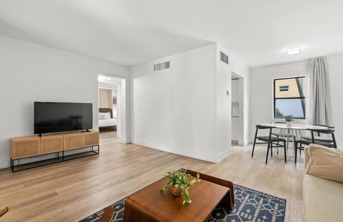 East Fort Lauderdale Apartment | Verdi #204