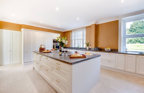 Fakenham House | Vere Lodge & Garden Wing