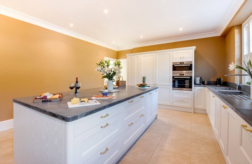 Fakenham House | Vere Lodge & Garden Wing