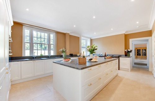 Fakenham House | Vere Lodge & Garden Wing