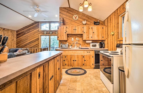 Winhall House | Vermont Getaway near Stratton Mountain