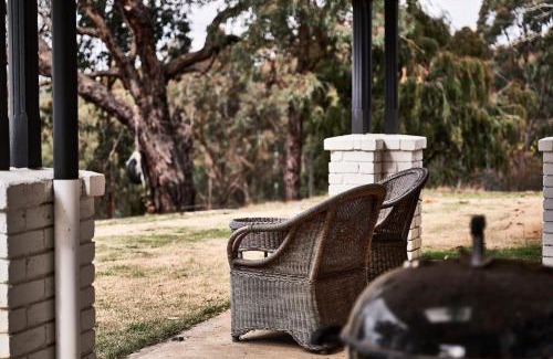 Elphinstone House | Vermont House - Daylesford Macedon Region
