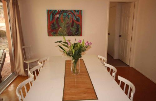 Pokolbin House | Verona Vineyard Cottage