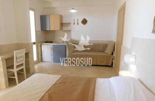 Torre San Giovanni Apartment | Verso Sud - Monolocali a 50 Mt dal Mare Torre San Giovanni